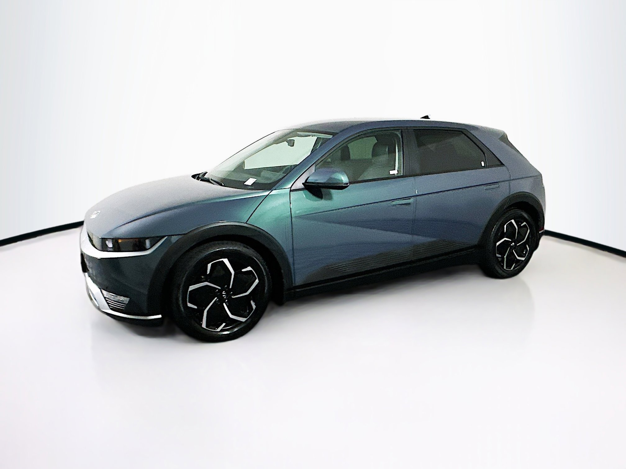 Used 2023 Hyundai Ioniq 5 SEL image 4