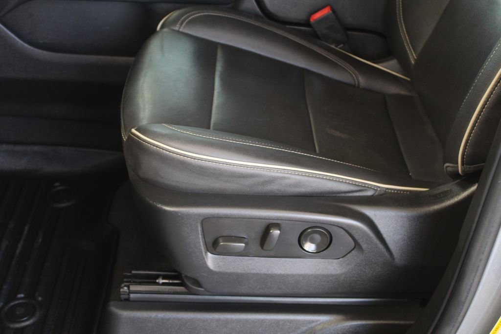 Used 2022 Chevrolet Tahoe Premier RWD image 30