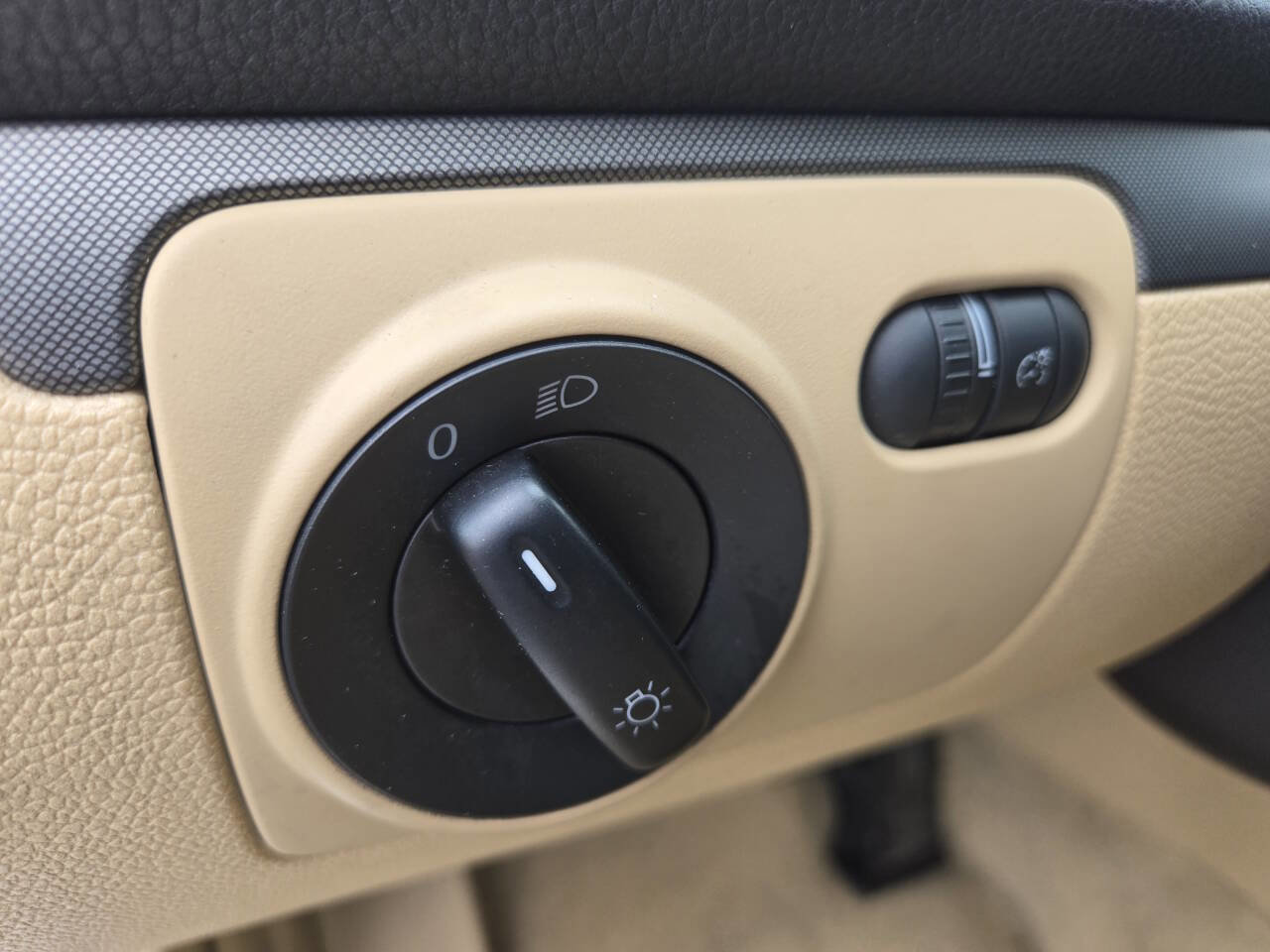 Used 2009 Volkswagen Jetta SE image 15