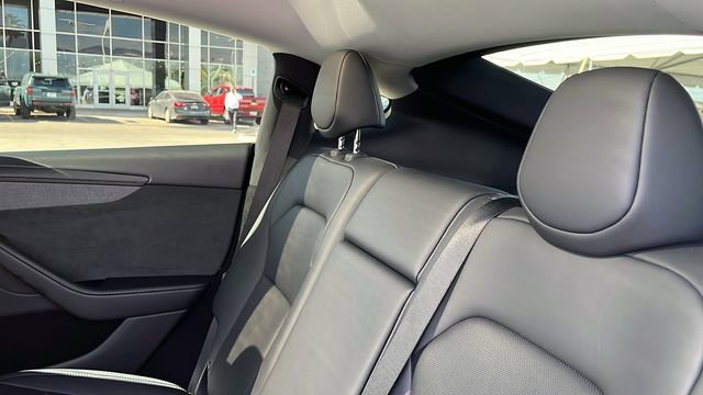 Used 2026 Tesla Model Y Long Range image 16