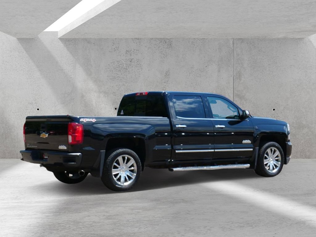 Used 2017 Chevrolet Silverado 1500 High Country AWD/4WD image 3