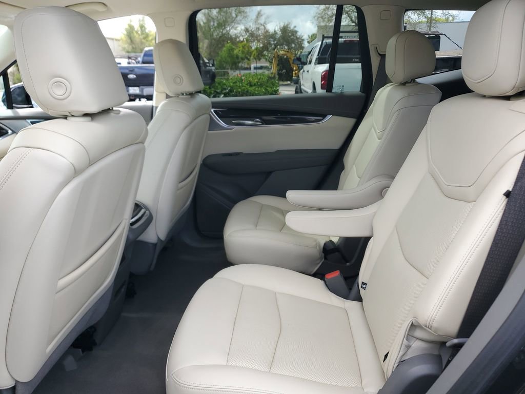 Certified 2023 Cadillac XT6 Premium Luxury image 14