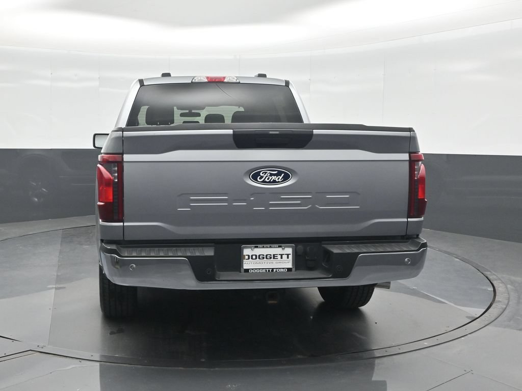 Used 2025 Ford F150 XLT w/ Equipment Group 301A Standard RWD image 17