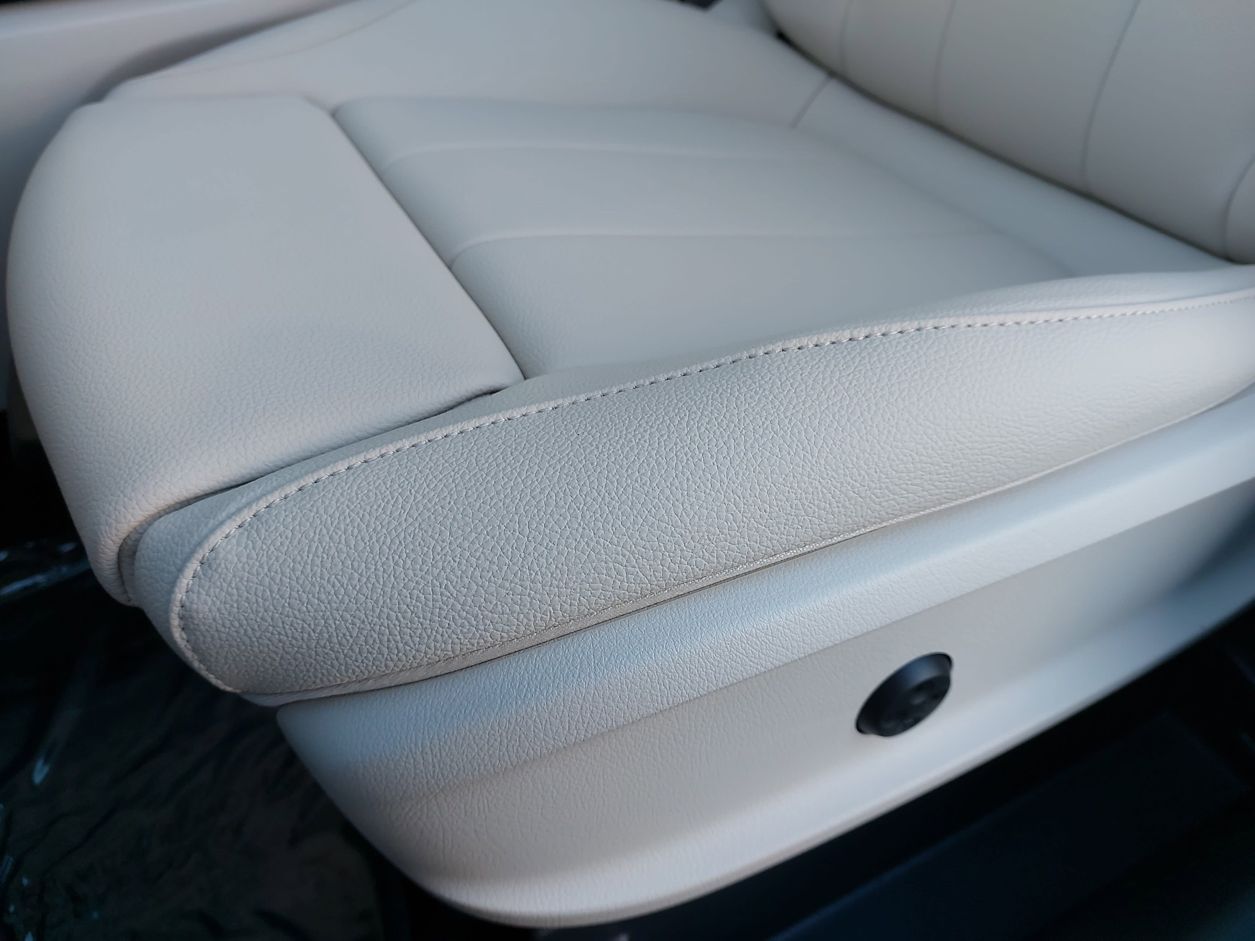 Certified 2025 Mercedes-Benz GLA 250 image 28