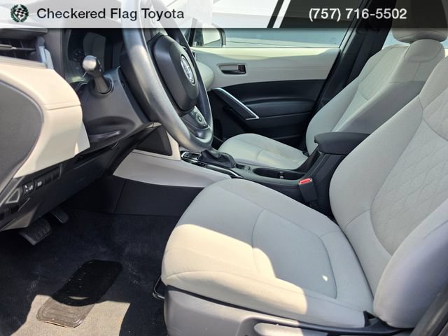 Used 2024 Toyota Corolla Cross L AWD/4WD image 14