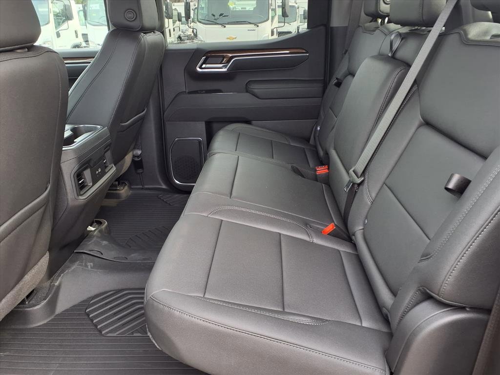 New 2026 Chevrolet Silverado 1500 LT Trail Boss w/ Convenience Package II image 7