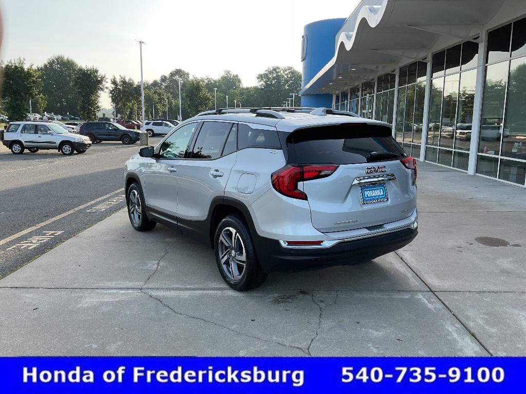 Used 2020 GMC Terrain SLT w/ Preferred Package AWD/4WD image 3