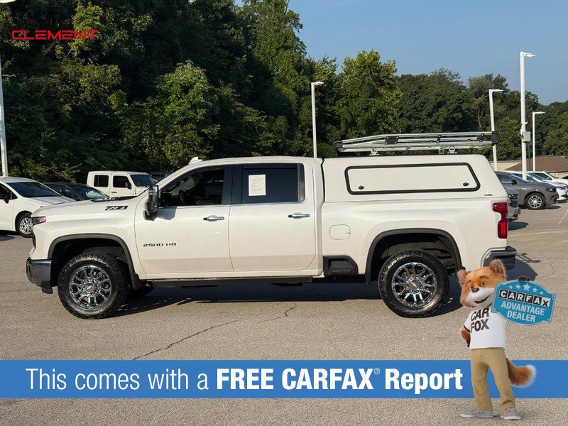 Used 2024 Chevrolet Silverado 2500 LTZ w/ LTZ Premium Package AWD/4WD image 2