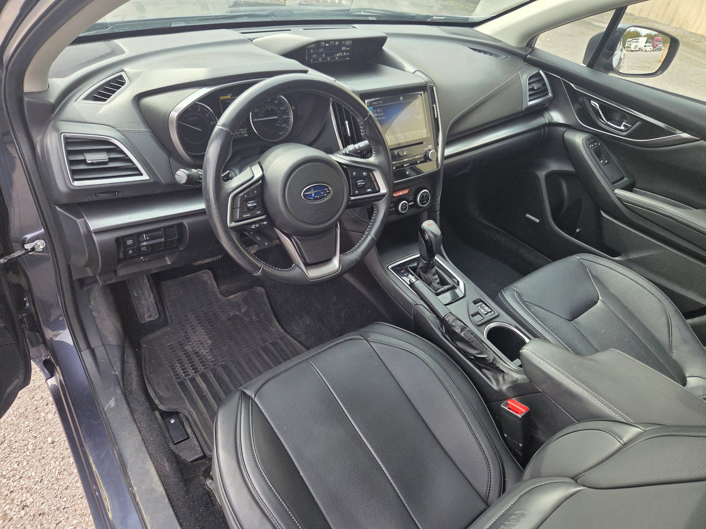 Used 2017 Subaru Impreza 2.0i Limited AWD/4WD image 9