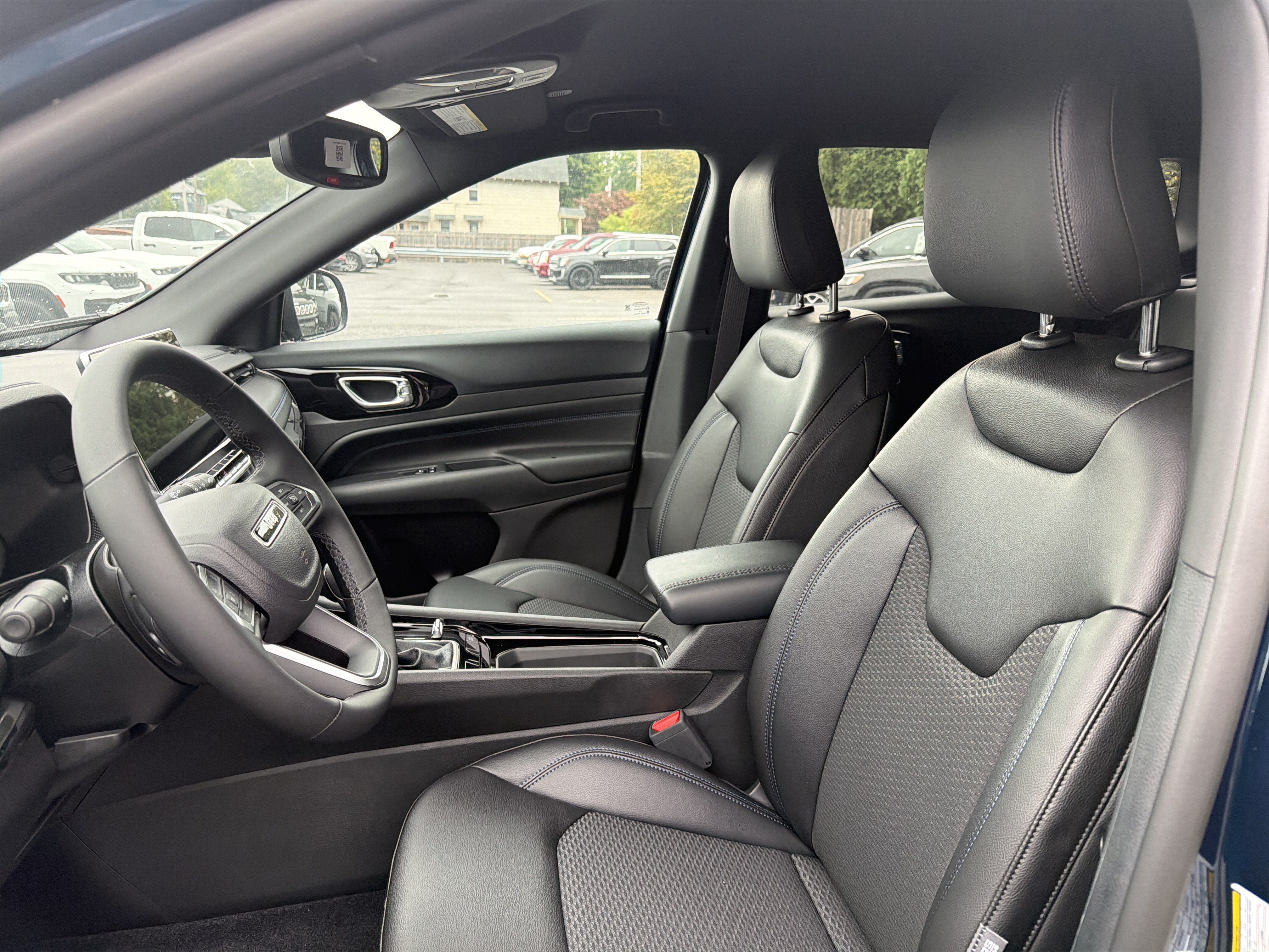 New 2026 Jeep Compass Latitude AWD/4WD image 10