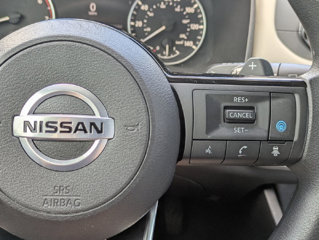 Used 2021 Nissan Rogue SV FWD image 20