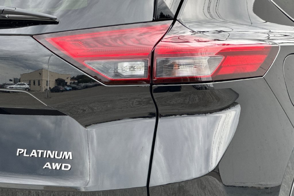 New 2026 Nissan Rogue Platinum w/ Platinum Premium Package AWD/4WD image 6