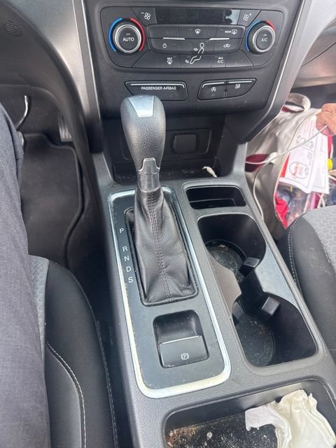 Used 2017 Ford Escape SE FWD image 10