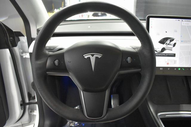 Used 2021 Tesla Model Y Long Range image 28