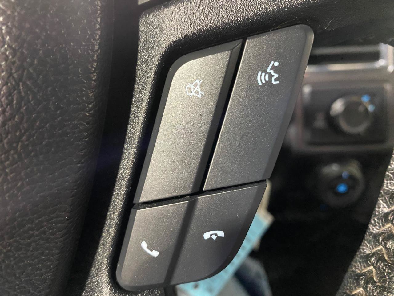 Used 2016 Ford F150 XLT w/ Equipment Group 302A Luxury AWD/4WD image 24