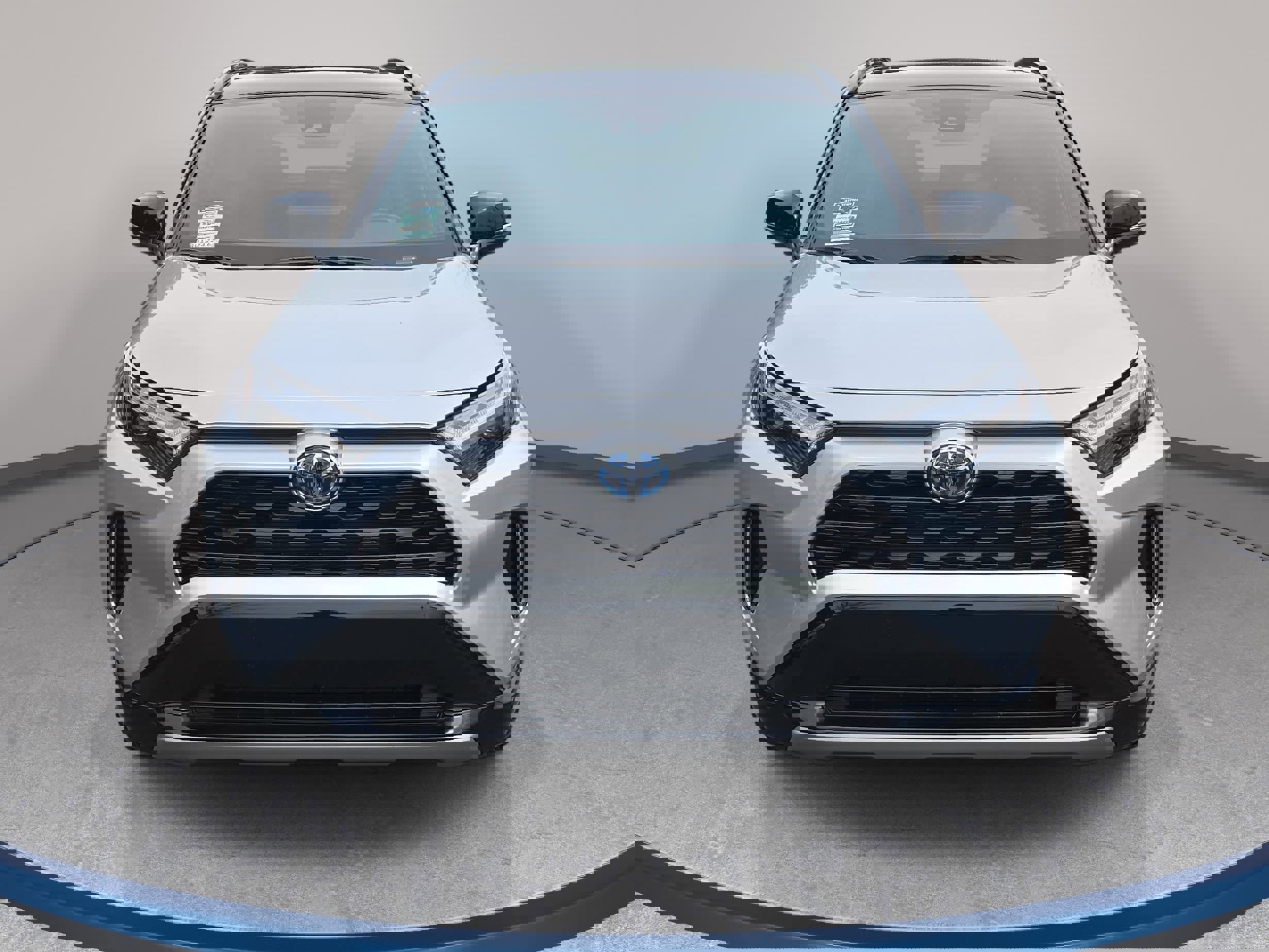 Used 2024 Toyota RAV4 XSE image 2