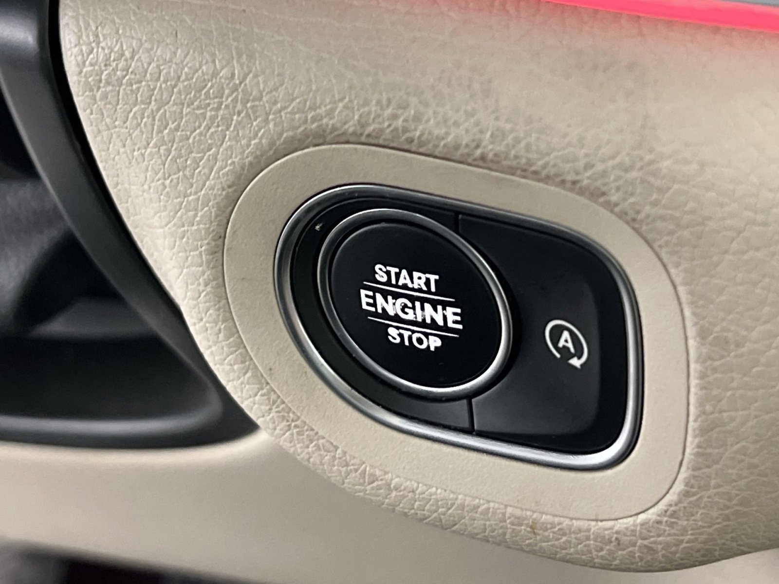 Used 2020 Mercedes-Benz GLE 350 4MATIC image 35