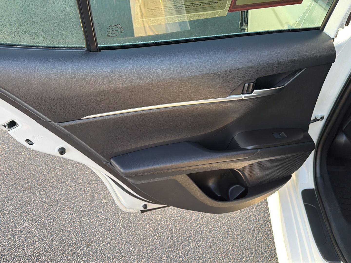 Certified 2022 Toyota Camry SE FWD image 17
