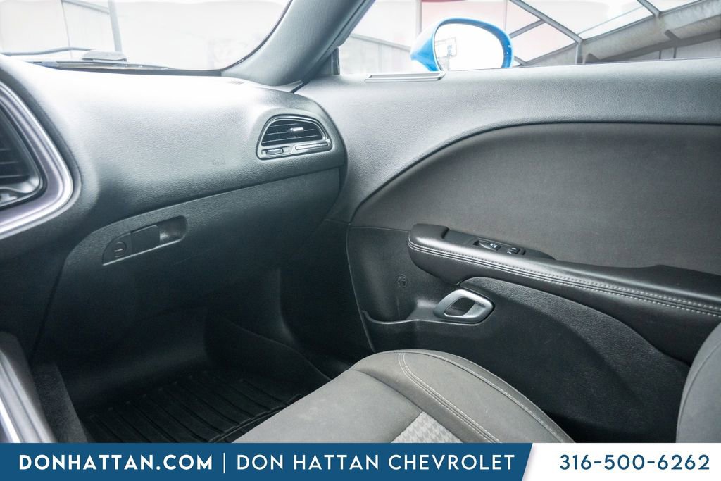 Used 2018 Dodge Challenger SXT w/ Blacktop Package RWD image 12