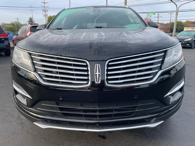 Used 2017 Lincoln MKC Reserve image 2