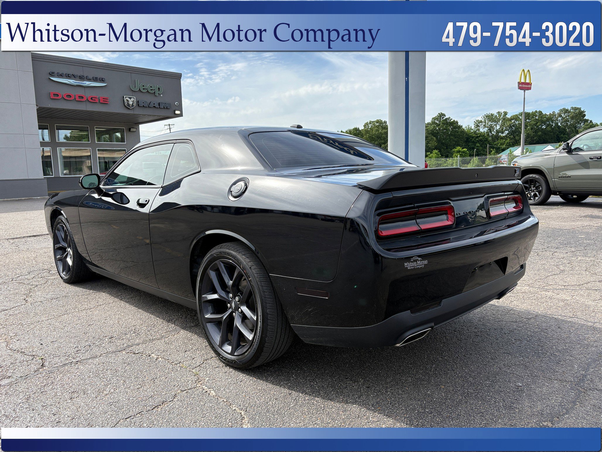 Used 2020 Dodge Challenger SXT w/ Blacktop Package RWD image 8