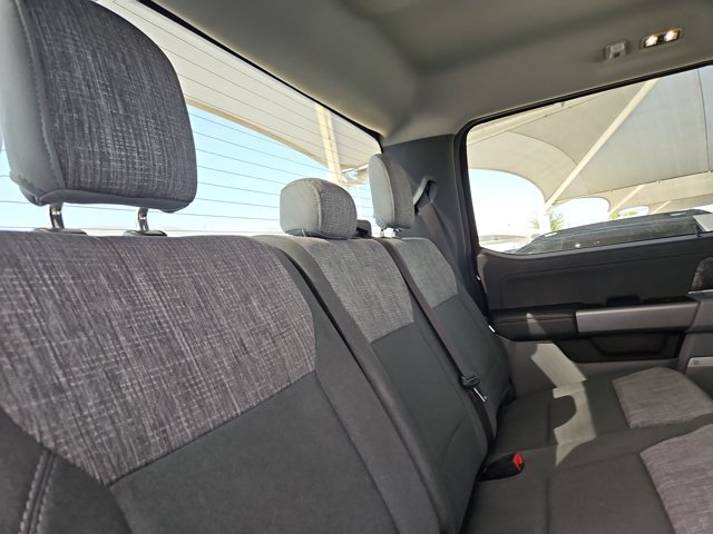 Used 2023 Ford F250 XLT w/ Black Appearance Package AWD/4WD image 19