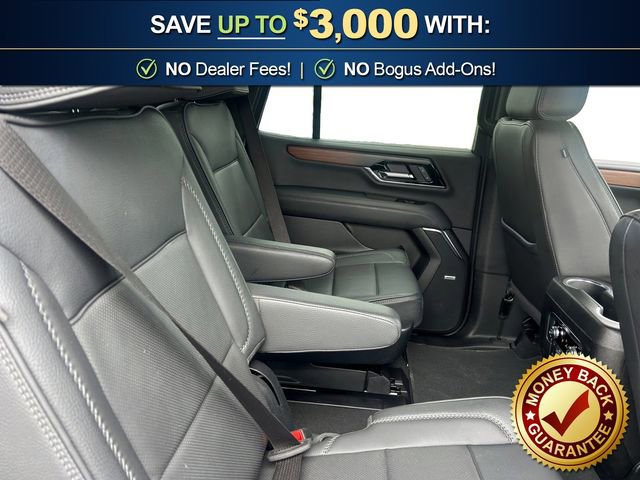 Used 2025 GMC Yukon Denali RWD image 23
