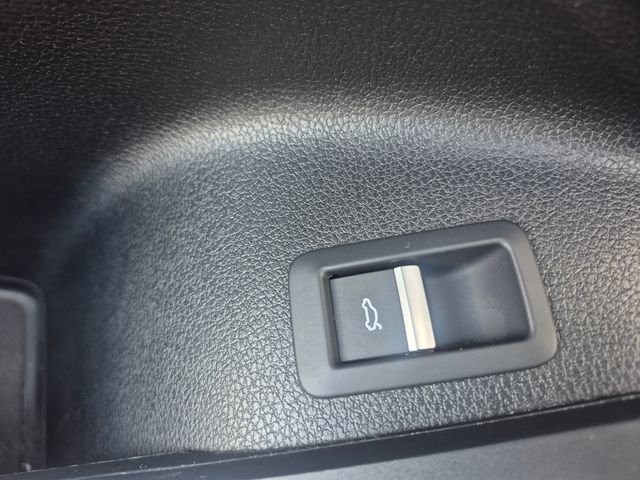 Used 2020 Audi SQ5 Premium Plus w/ Premium Plus Package image 13