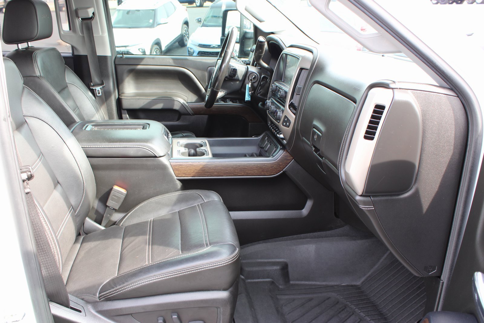 Used 2019 GMC Sierra 2500 Denali w/ Duramax Plus Package image 20