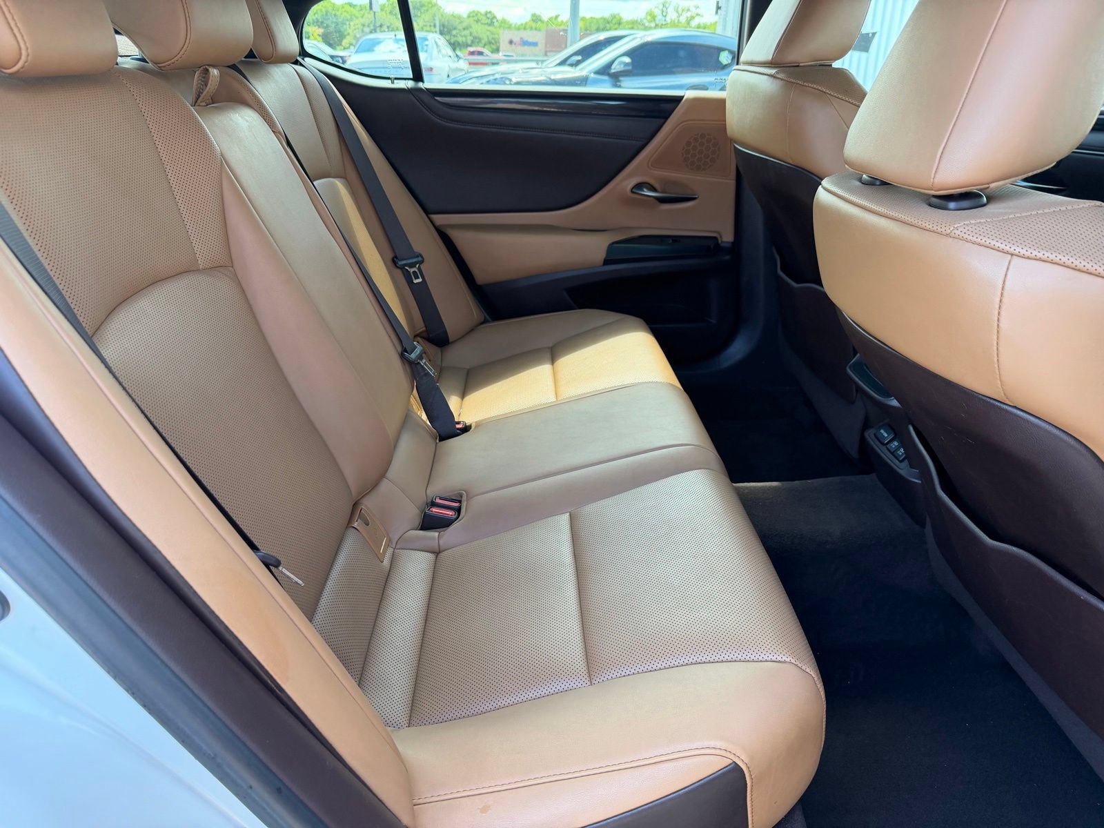 Used 2021 Lexus ES 250 w/ Premium Package AWD/4WD image 22