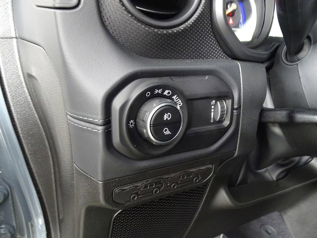 New 2026 Jeep Gladiator Mojave image 18