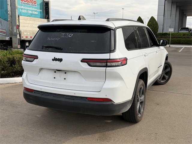 Used 2023 Jeep Grand Cherokee L Laredo image 5