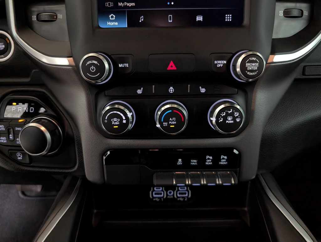 Used 2024 RAM 1500 Big Horn AWD/4WD image 21