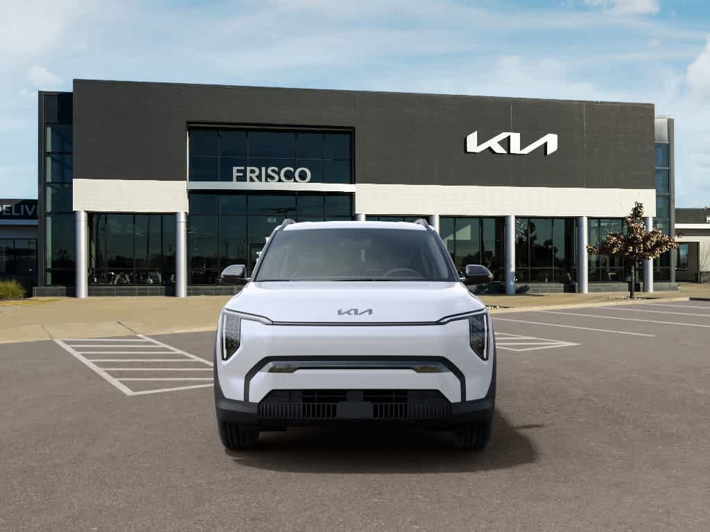 New 2027 Kia EV3 Wind FWD image 2