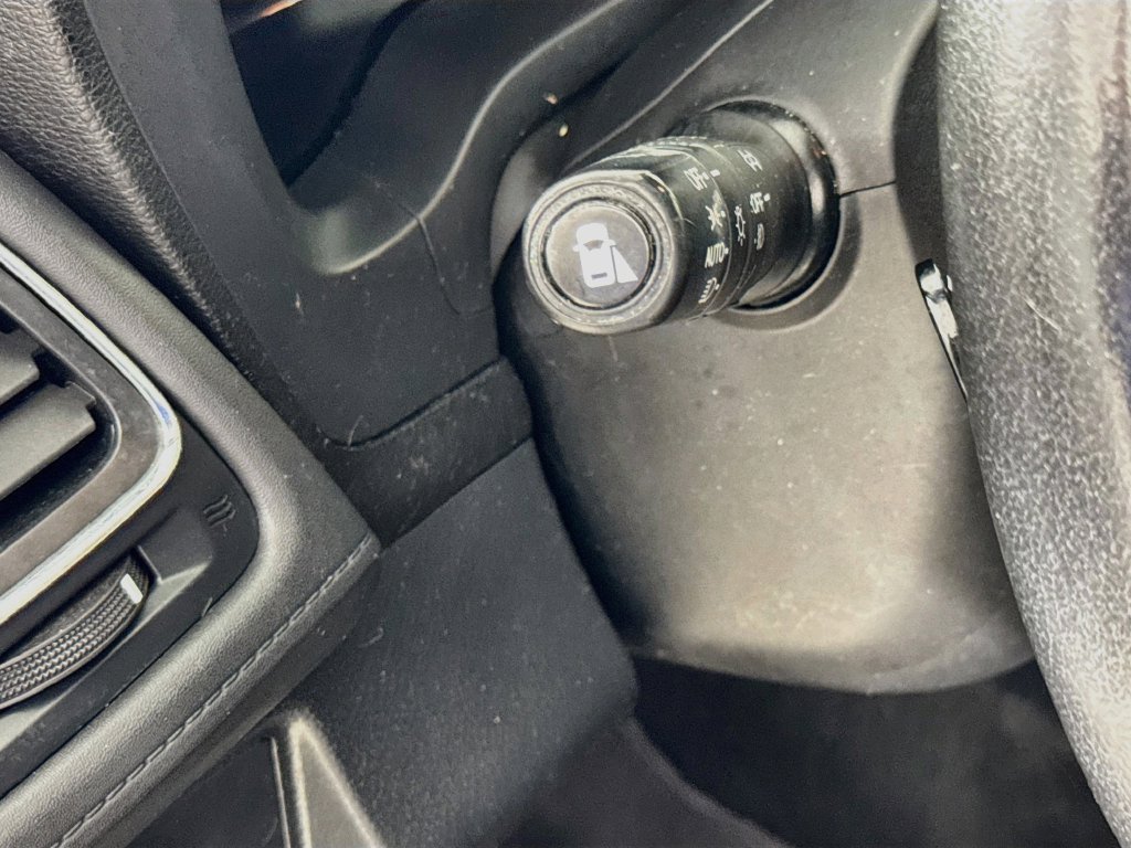 Used 2019 Honda HR-V EX-L image 13
