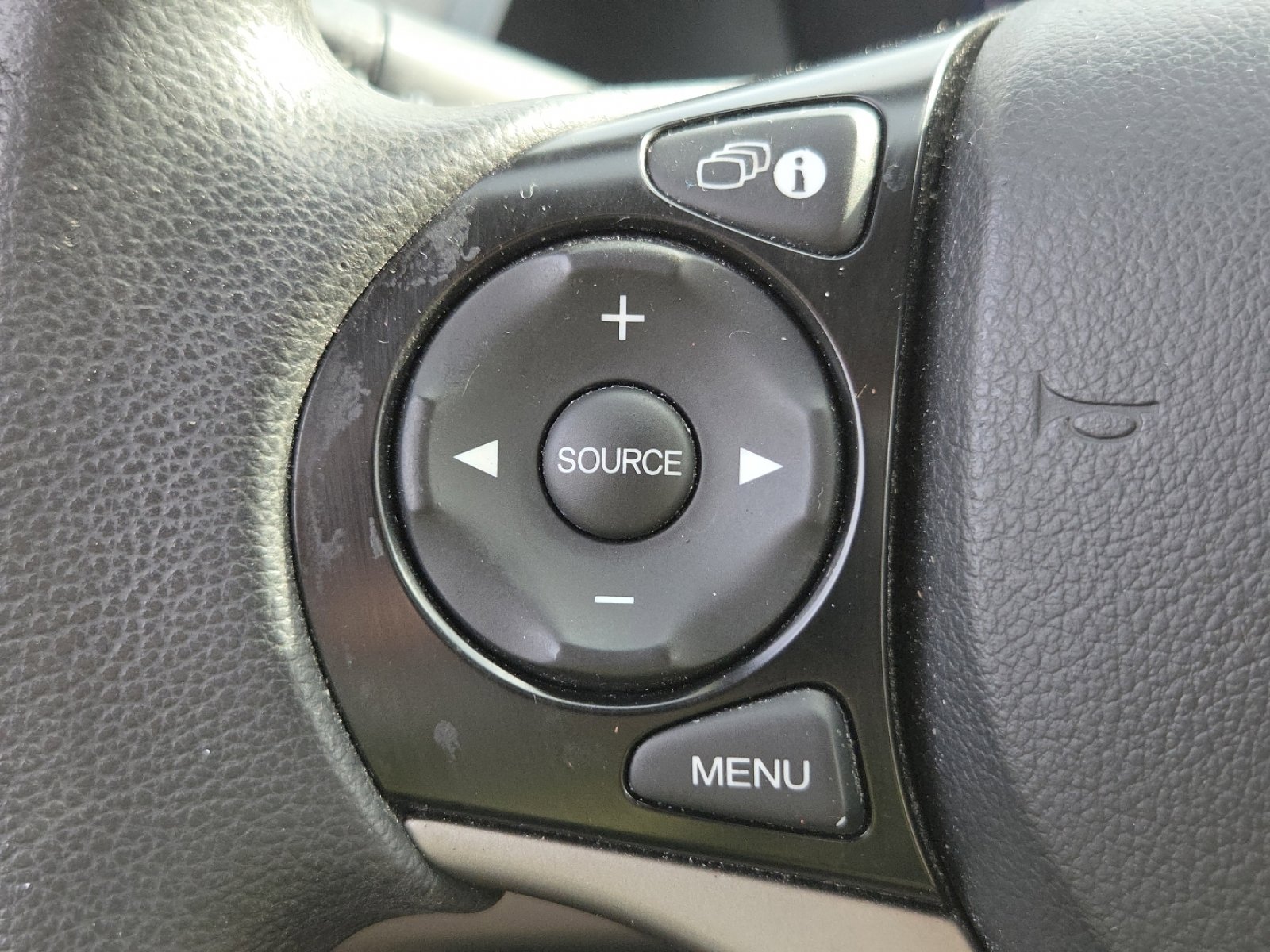 Used 2012 Honda Civic LX image 29