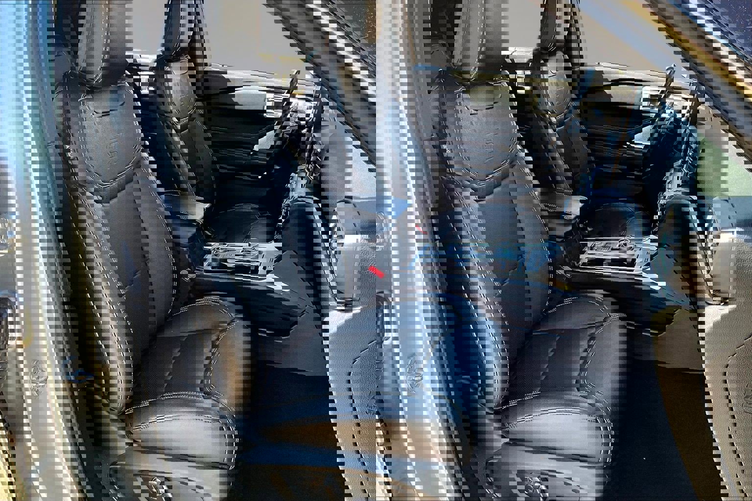 Used 2020 Ford Explorer ST w/ ST High-Performance Pack image 29