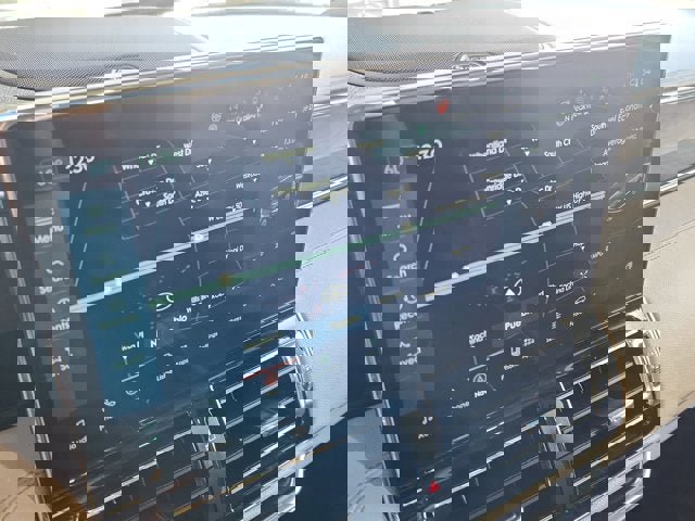 Used 2022 Lincoln Navigator 4WD image 19