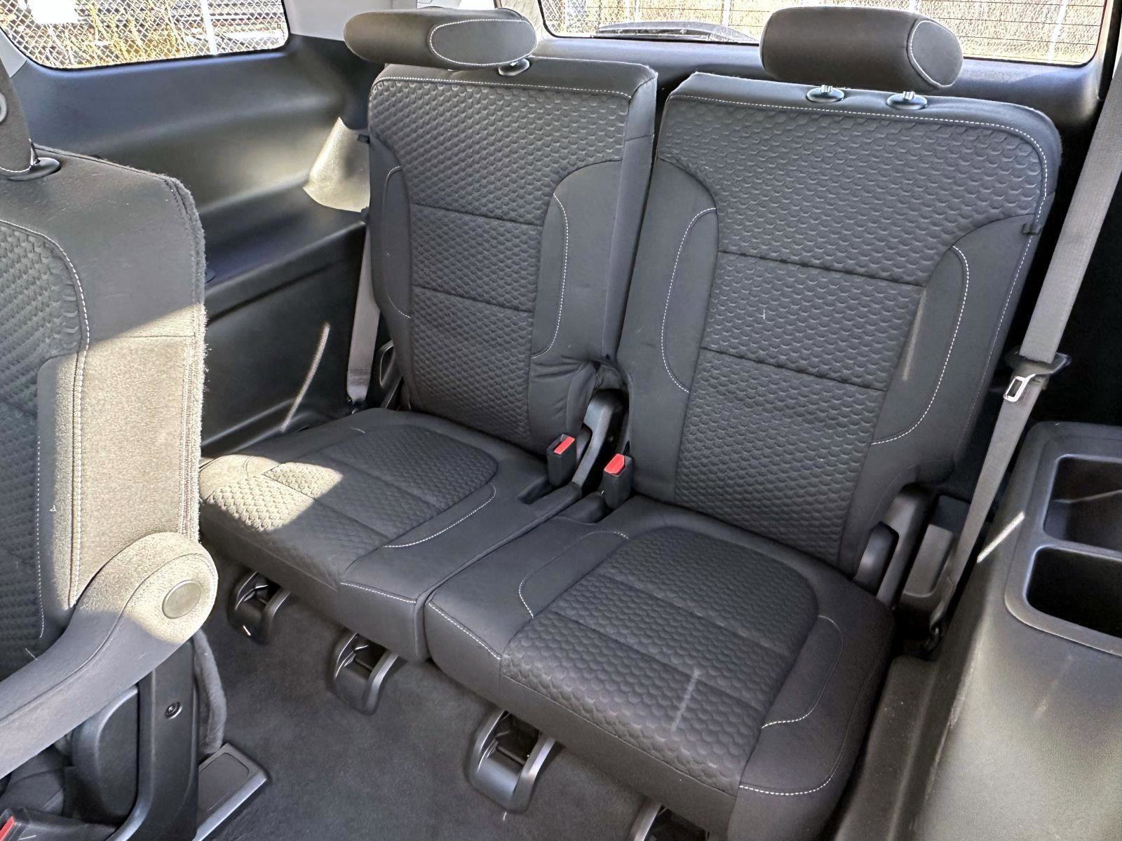 Used 2019 GMC Acadia SLE w/ Driver Alert Package I image 10