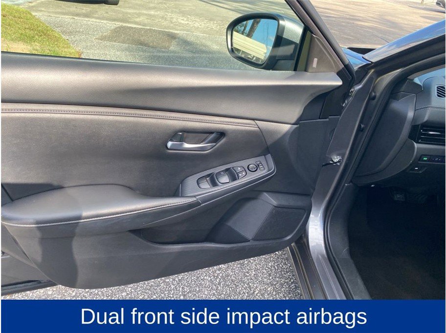 Used 2024 Nissan Sentra SV image 12