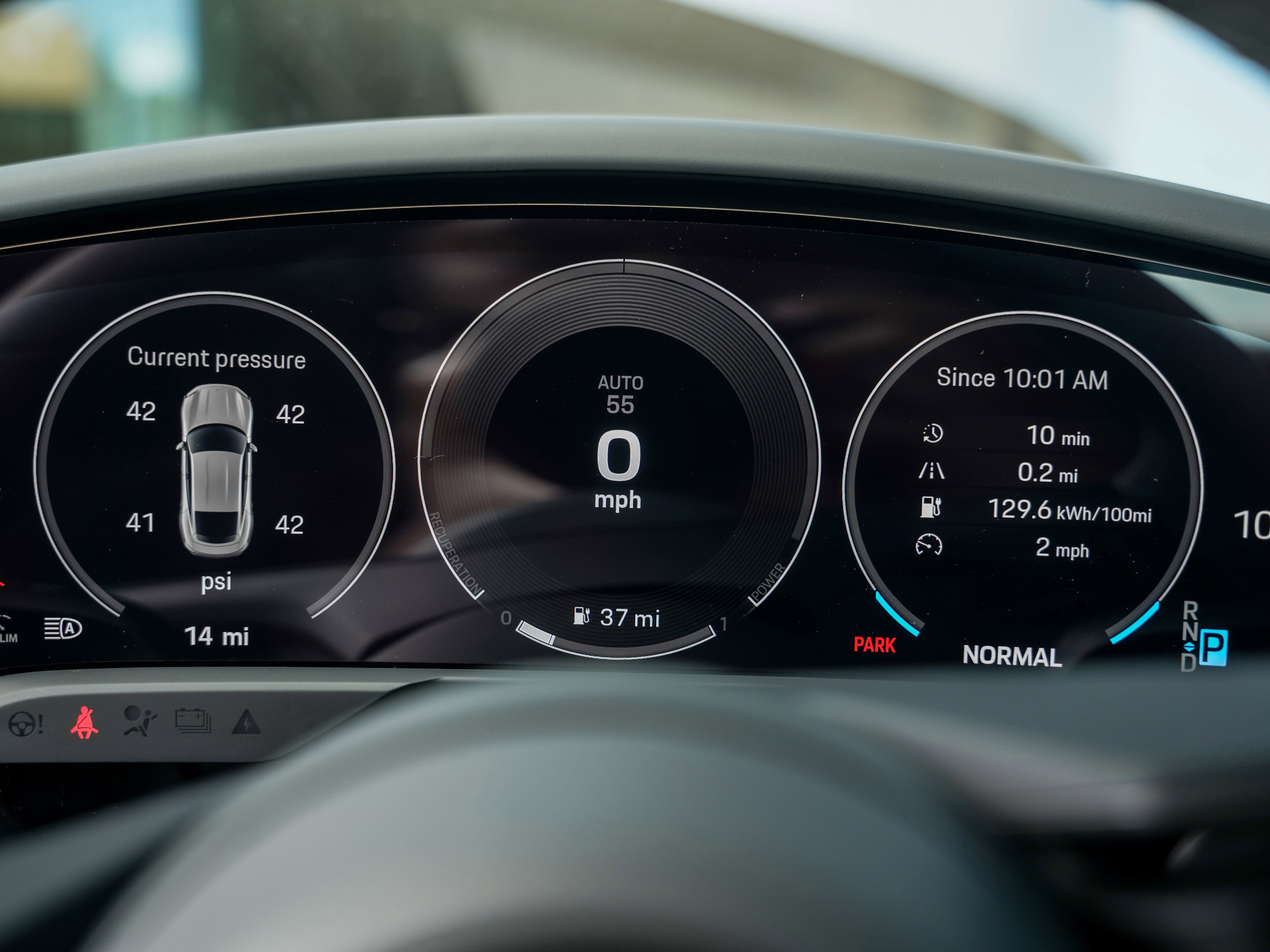 New 2025 Porsche Taycan 4 image 20