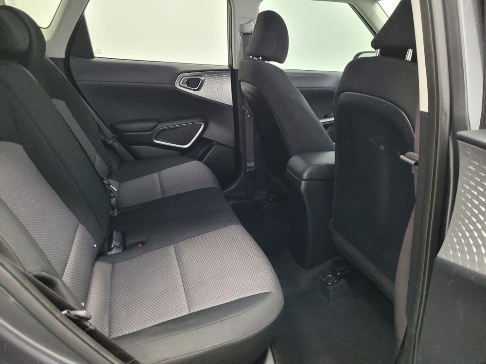 Used 2022 Kia Soul LX FWD image 19