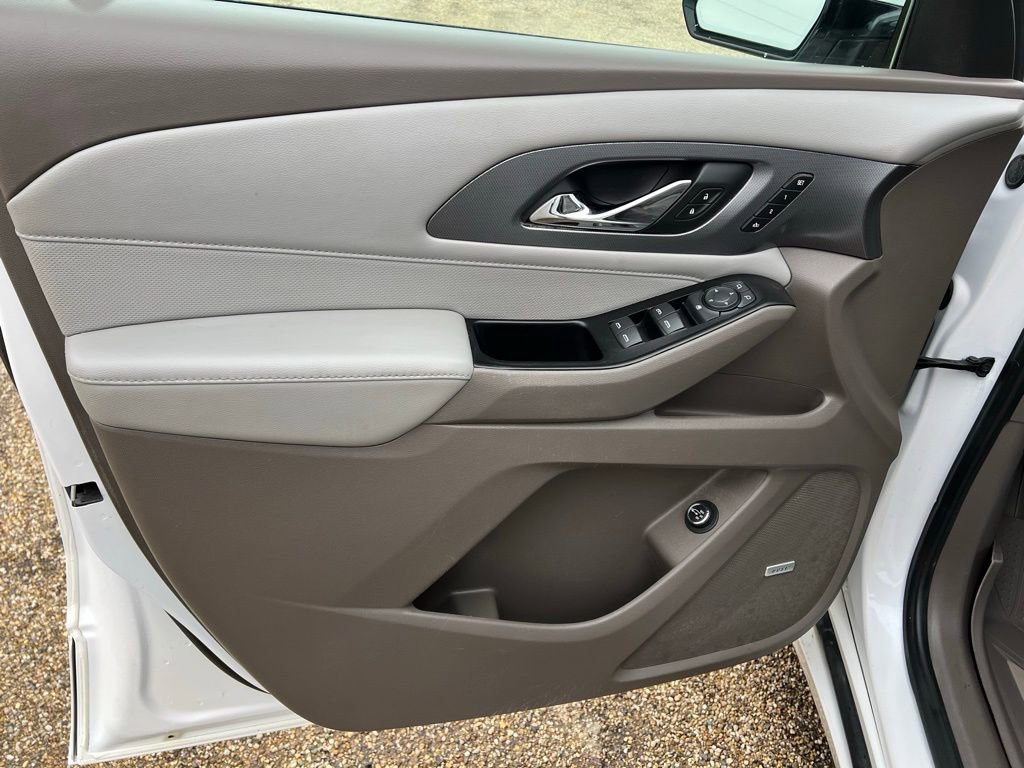 Used 2019 Chevrolet Traverse Premier w/ Driver Confidence II Package image 29