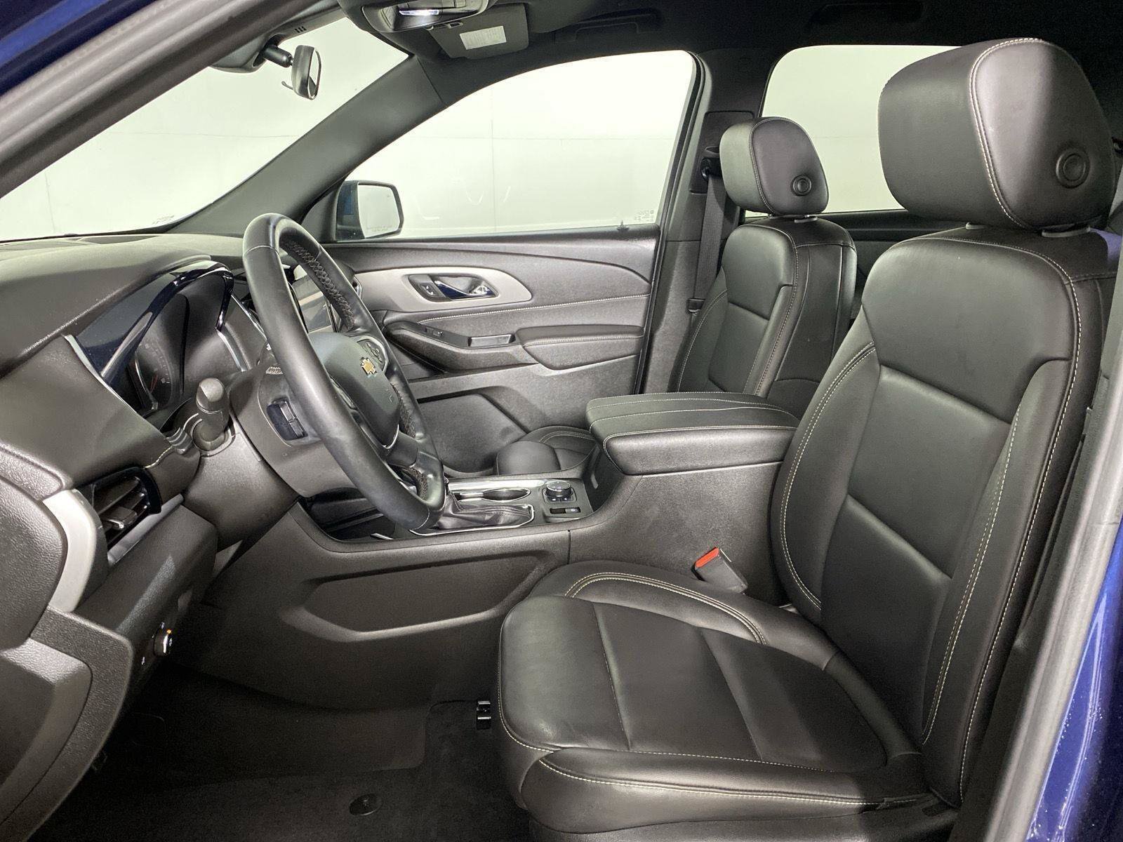 Used 2023 Chevrolet Traverse LT AWD/4WD image 26