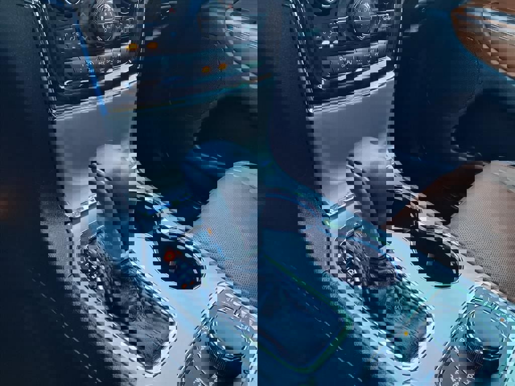 Used 2020 Jeep Grand Cherokee Overland image 28