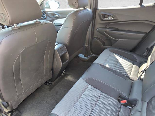 Used 2025 Chevrolet Trax LT FWD image 25