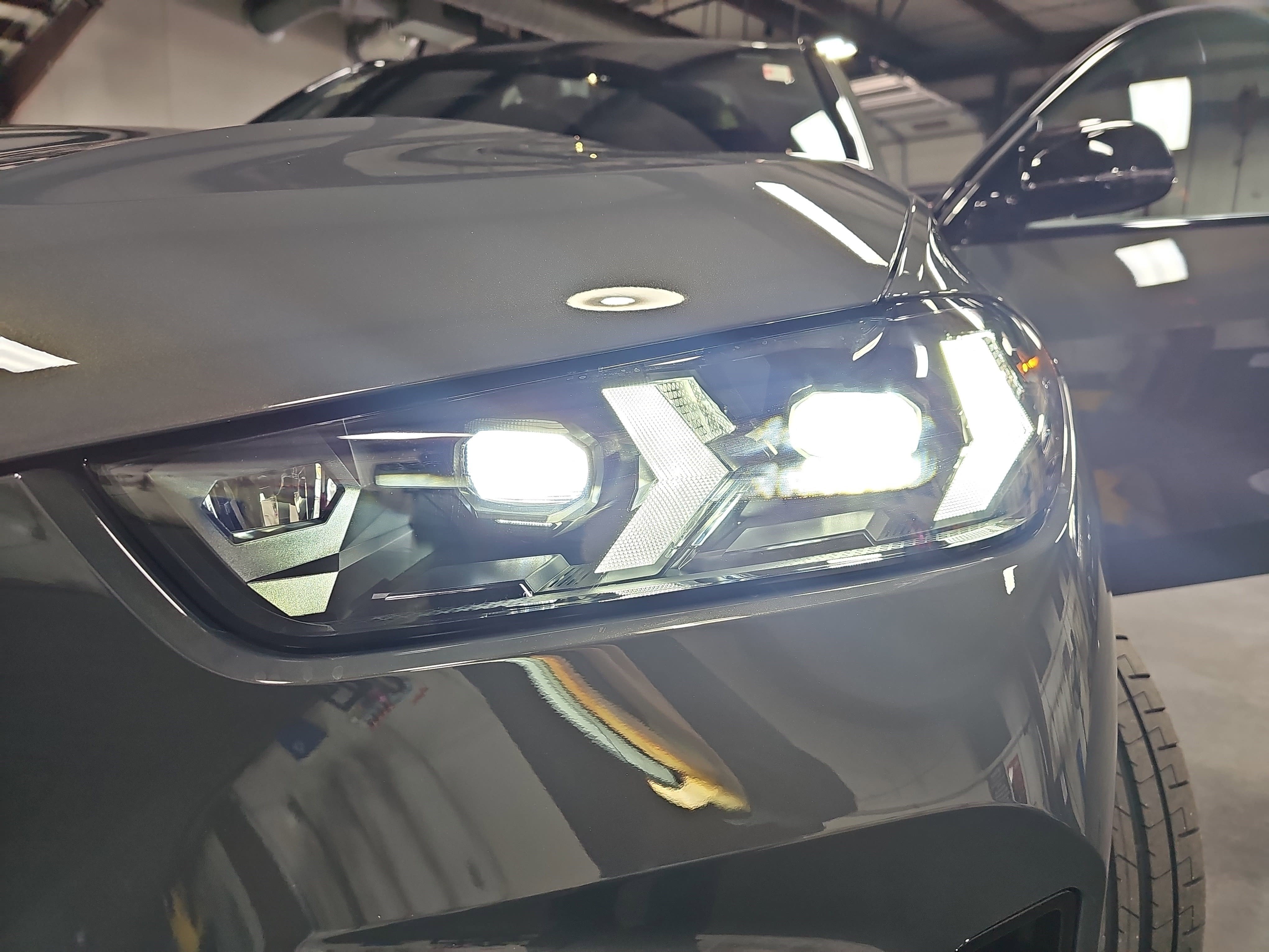 New 2026 BMW X5 M60i image 34