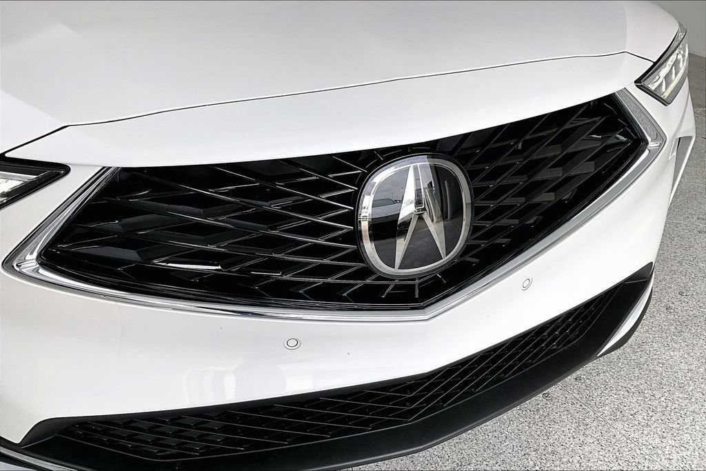 Certified 2026 Acura MDX w/ Technology Package FWD image 38