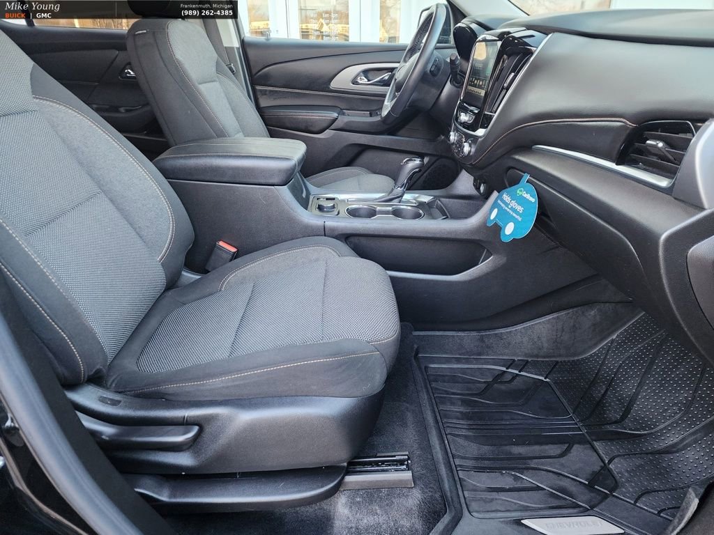 Used 2018 Chevrolet Traverse LT image 22