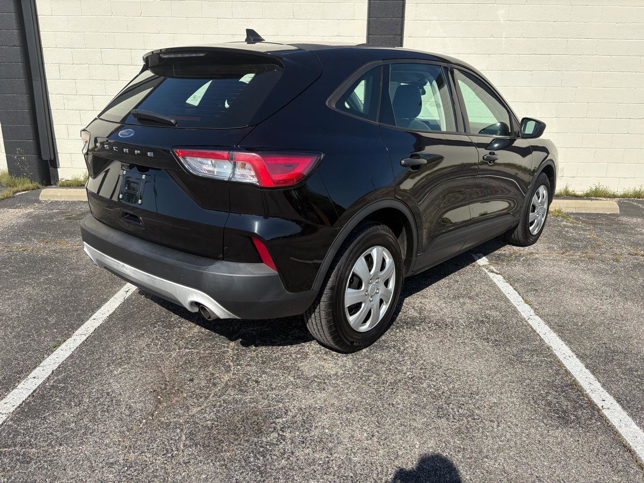 Used 2021 Ford Escape S FWD image 3